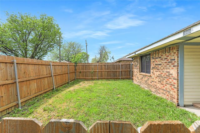 7506 Amherst Drive A & B, Rowlett, TX 75088