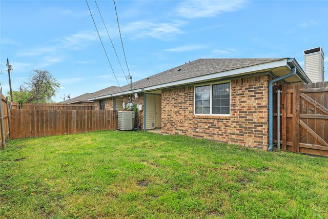 7506 Amherst Drive A & B, Rowlett, TX 75088
