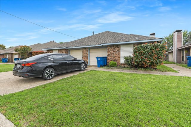 7506 Amherst Drive A & B, Rowlett, TX 75088