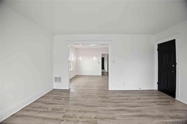 392 Busti Avenue Upper, Buffalo, NY 14201