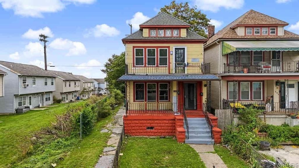 392 Busti Avenue Upper, Buffalo, NY 14201