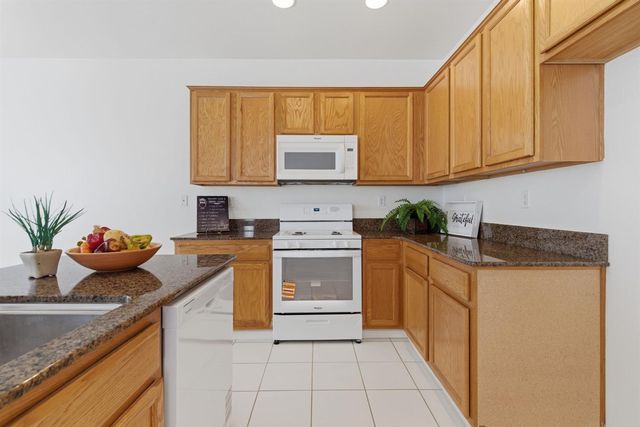8219 Shay Cir, Stockton, CA 95212