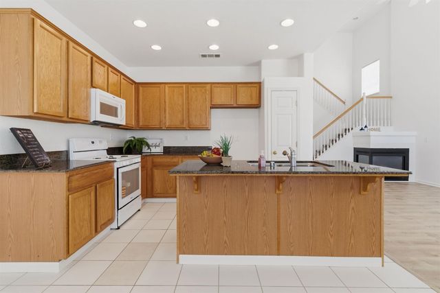 8219 Shay Cir, Stockton, CA 95212