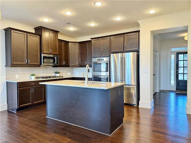 4222 Mulberry Pass Drive, Hoschton, GA 30548