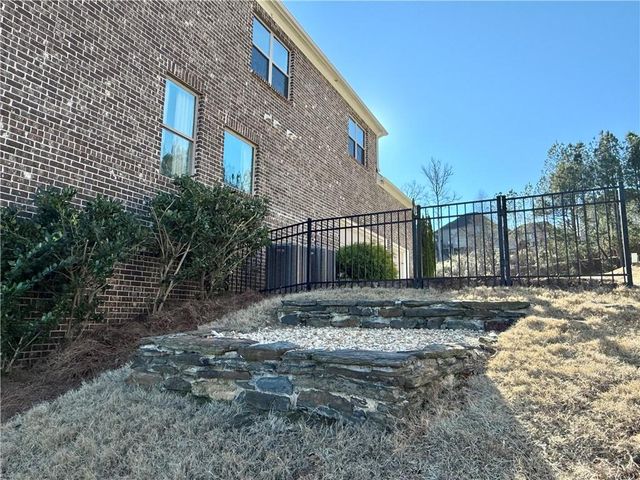 4222 Mulberry Pass Drive, Hoschton, GA 30548