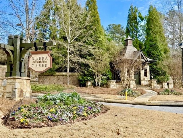 4222 Mulberry Pass Drive, Hoschton, GA 30548