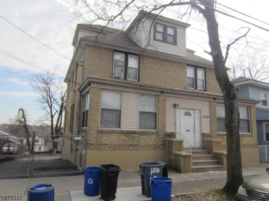 150 Hillside Ter, Irvington Twp., NJ 07111