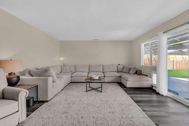 77300 Indiana Avenue, Palm Desert, CA 92211