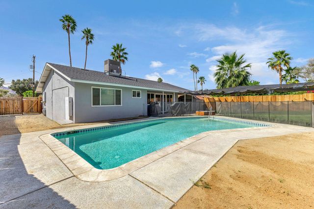 77300 Indiana Avenue, Palm Desert, CA 92211