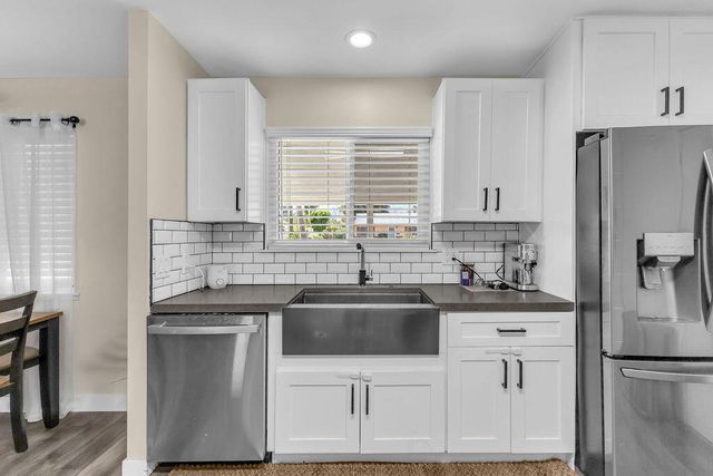 77300 Indiana Avenue, Palm Desert, CA 92211