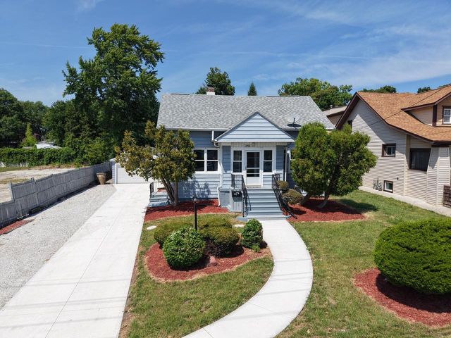 4506 75th STREET, Kenosha, WI 53142