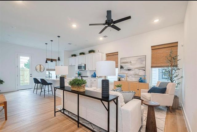 2710 Bostic Street, Houston, TX 77093