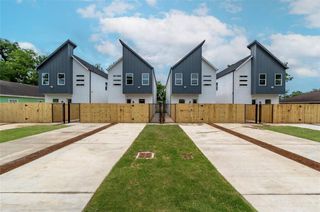 2710 Bostic Street, Houston, TX 77093