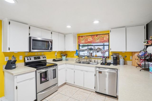 236 MARION OAKS LANE, Ocala, FL 34473