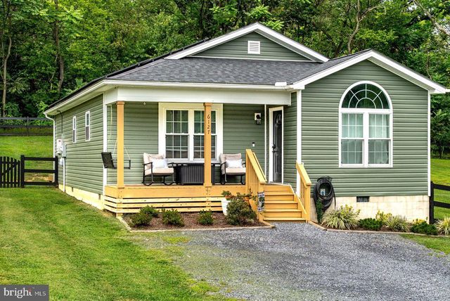 6127 MOORE AVE, Mount Jackson, VA 22842