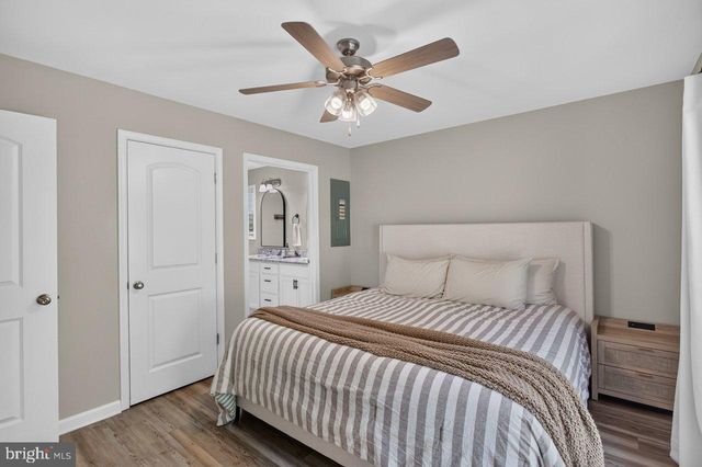6127 MOORE AVE, Mount Jackson, VA 22842