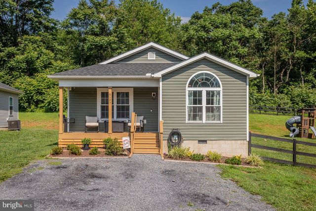 6127 MOORE AVE, Mount Jackson, VA 22842