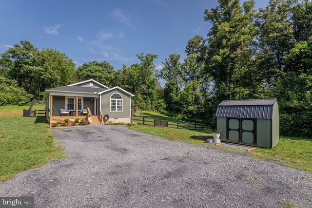 6127 MOORE AVE, Mount Jackson, VA 22842