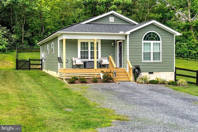 6127 MOORE AVE, Mount Jackson, VA 22842