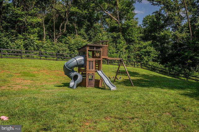 6127 MOORE AVE, Mount Jackson, VA 22842