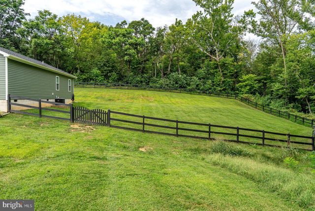 6127 MOORE AVE, Mount Jackson, VA 22842