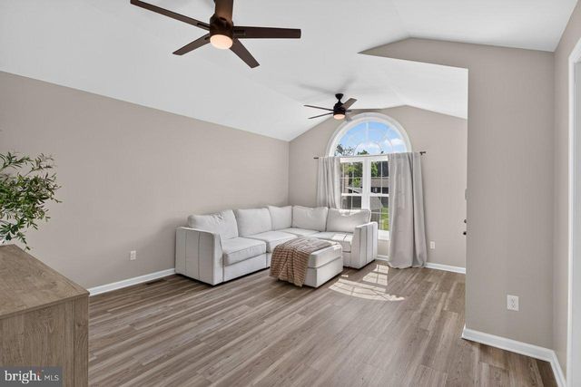 6127 MOORE AVE, Mount Jackson, VA 22842