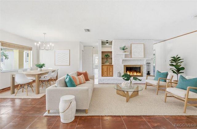 870 N Country Club Drive, Crystal River, FL 34429