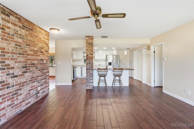 870 N Country Club Drive, Crystal River, FL 34429