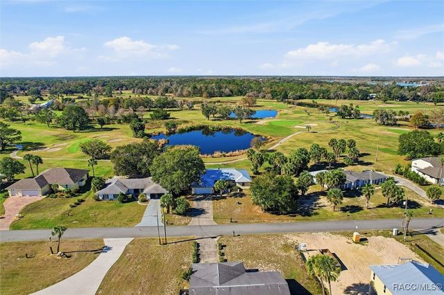 870 N Country Club Drive, Crystal River, FL 34429