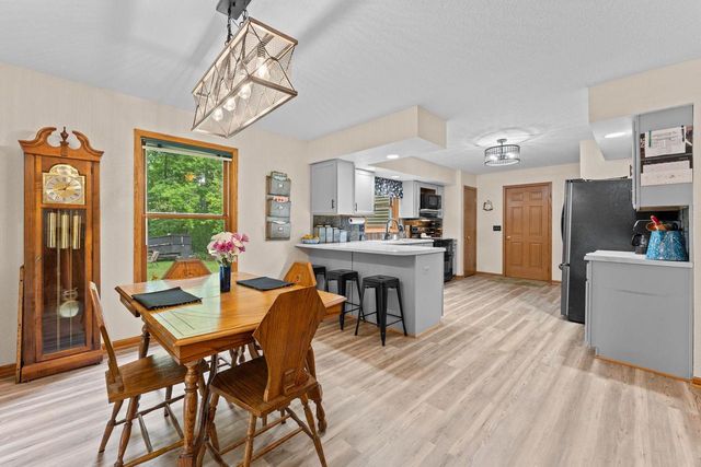 W13939 Oak Haven Drive, Ripon, WI 54971