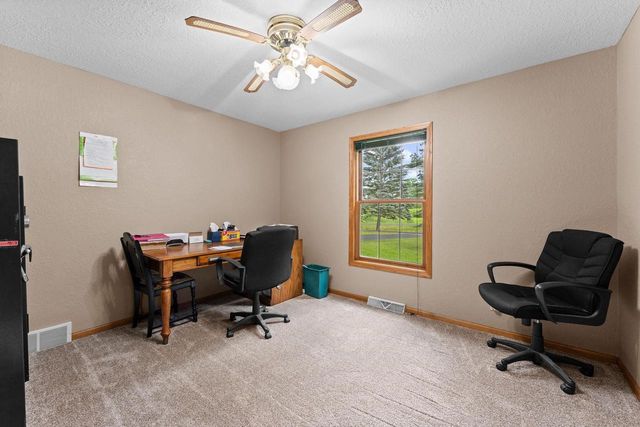W13939 Oak Haven Drive, Ripon, WI 54971