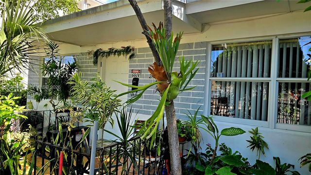 241 NW 32nd St, Miami, FL 33127