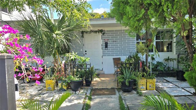 241 NW 32nd St, Miami, FL 33127