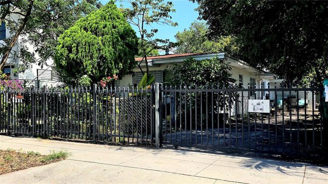 241 NW 32nd St, Miami, FL 33127