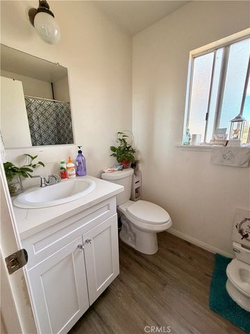 43127 40th E, Lancaster, CA 93535