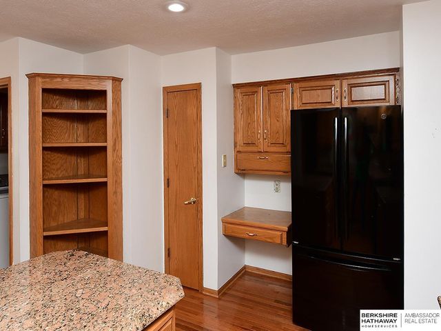 2505 Blackhawk Drive, Bellevue, NE 68123