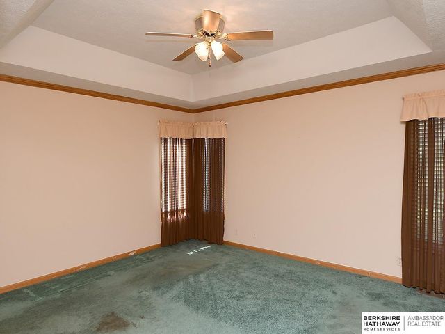 2505 Blackhawk Drive, Bellevue, NE 68123