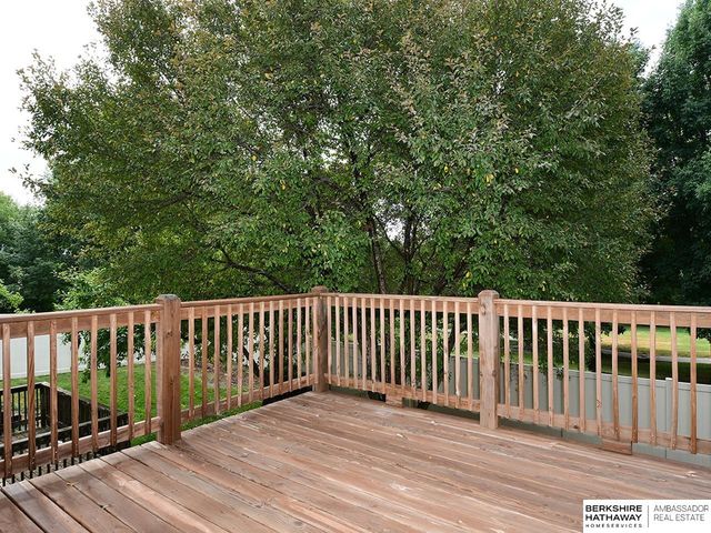 2505 Blackhawk Drive, Bellevue, NE 68123