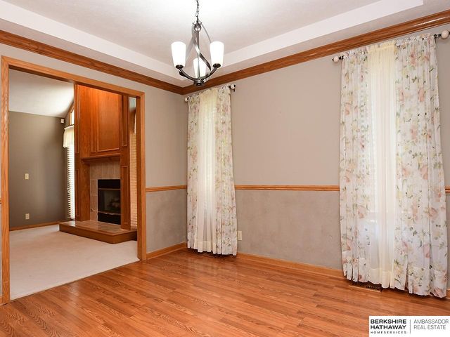 2505 Blackhawk Drive, Bellevue, NE 68123