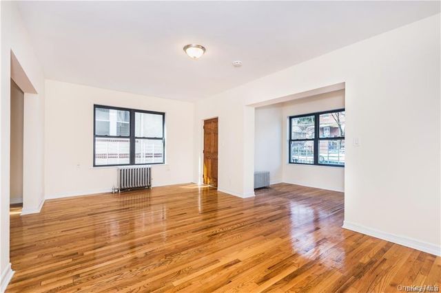 204 W 260th Street, Bronx, NY 10471