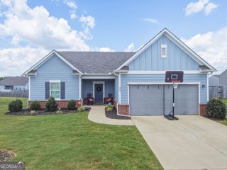 324 San Vito Way NW, Cartersville, GA 30120