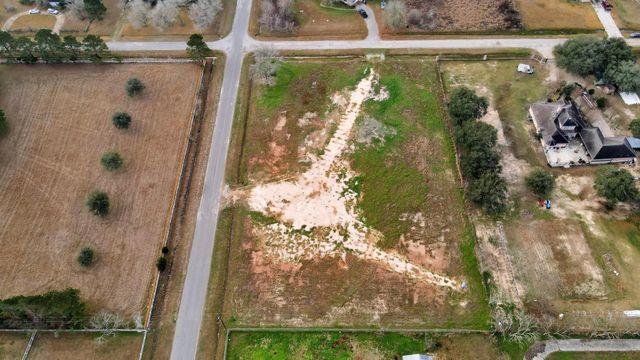 7525 Peregrine Street, Brookshire, TX 77423