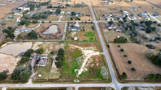 7525 Peregrine Street, Brookshire, TX 77423