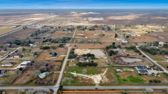 7525 Peregrine Street, Brookshire, TX 77423