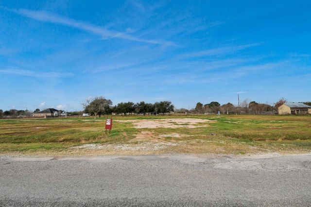 7525 Peregrine Street, Brookshire, TX 77423