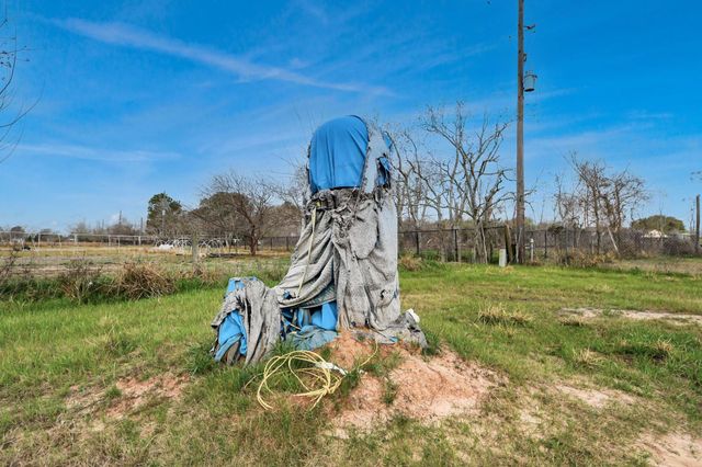 7525 Peregrine Street, Brookshire, TX 77423