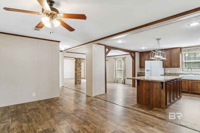 7860 Cliff's Landing Road, Bay Minette, AL 36507