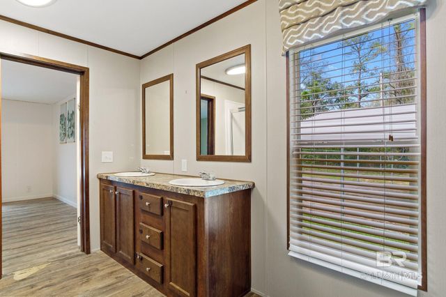 7860 Cliff's Landing Road, Bay Minette, AL 36507