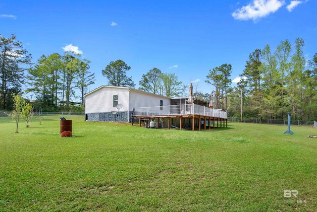 7860 Cliff's Landing Road, Bay Minette, AL 36507