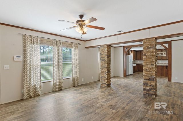 7860 Cliff's Landing Road, Bay Minette, AL 36507